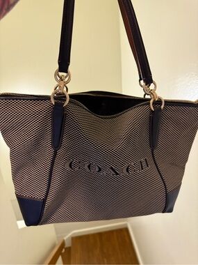 Coach Large Ava Zip Top Tote F25913 Milk/Black Gold accents